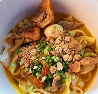 Hình ảnh Mì Quảng thập cẩm