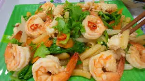 Hình ảnh Nui xào hải sản