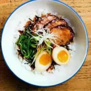 Hình ảnh Cơm xá xíu - trứng kho