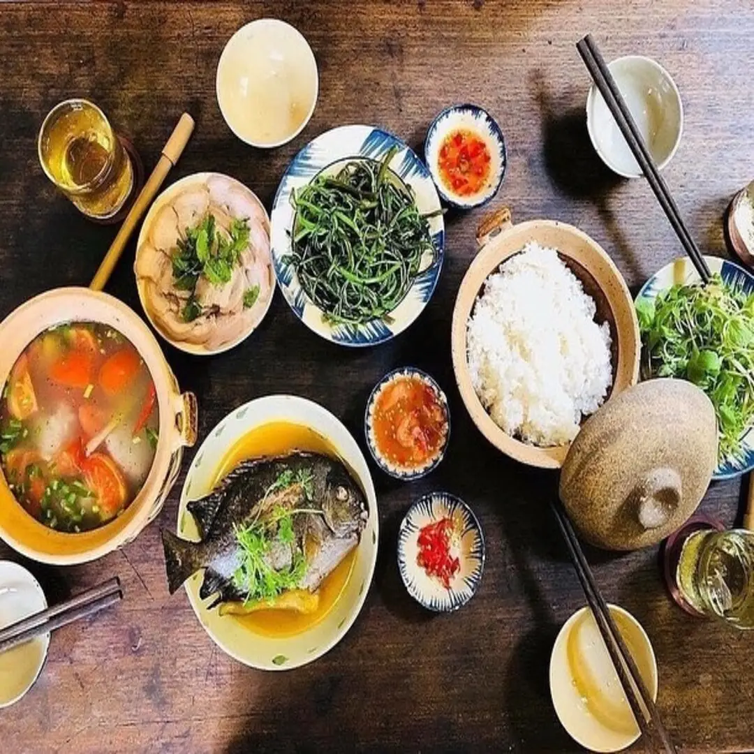 Hình ảnh Cơm Trưa 87 - Trần Phú