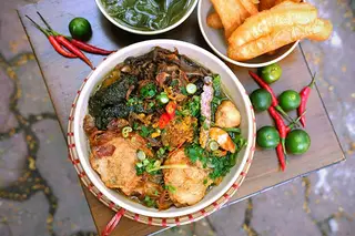 Hình ảnh Bánh đa cua Hải Phòng - nước