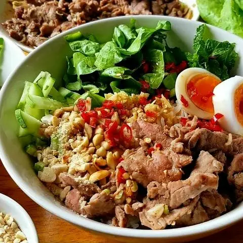 Hình ảnh Bếp Cô Liên - Bún Thịt Xào & Bánh Mì Bò Kho - Phạm Hùng