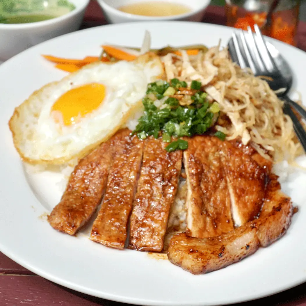 Hình ảnh Cơm sườn - bì - ốp la