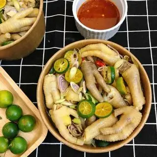 Hình ảnh Chân gà sả tắc