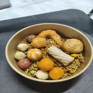 Hình ảnh Mì trộn thập cẩm