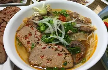 Hình ảnh Bún bò chả