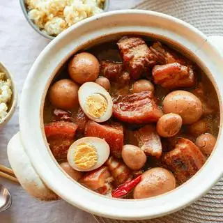 Hình ảnh Cơm thịt kho với trứng