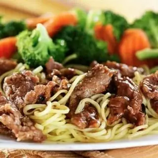 Hình ảnh Mì xào bò