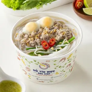 Hình ảnh Hủ tiếu thịt bằm trứng cút
