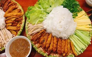 Hình ảnh Combo 1 người ăn - 1 trà quất