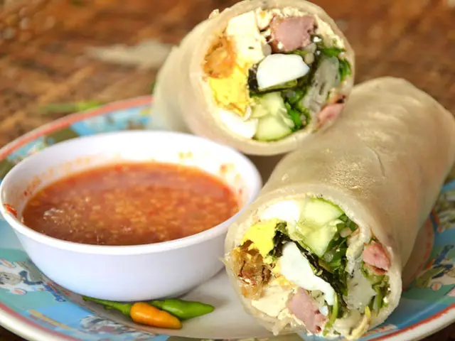 Hình ảnh Bánh cuốn đặc biệt