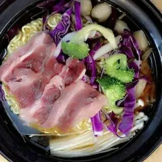 Hình ảnh Mì kim chi bò Mỹ
