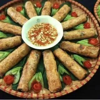 Hình ảnh Nem hải sản đặc biệt
