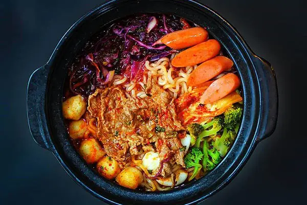 Hình ảnh Mì cay bò