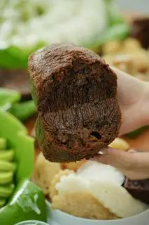 Hình ảnh Bánh bò rễ tre