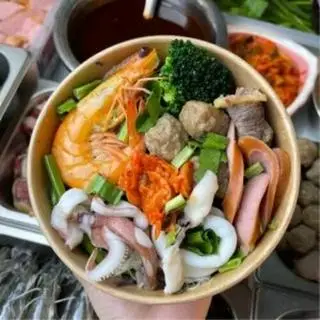 Hình ảnh Mỳ trộn hải sản