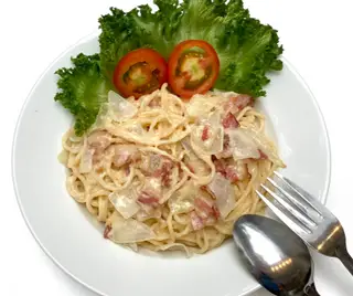 Hình ảnh Mì ý sốt kem