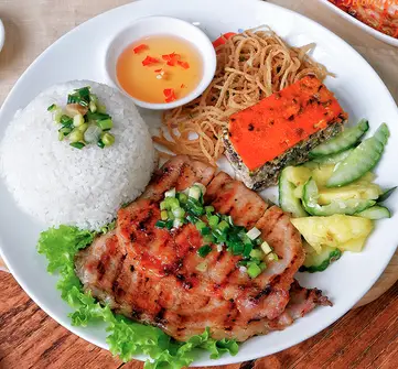 Hình ảnh Cơm sườn bì chả