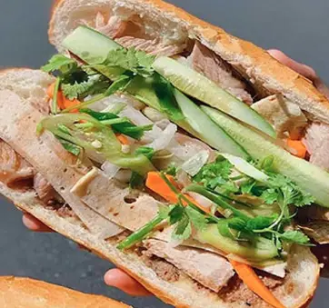 Hình ảnh Bánh mỳ pate chả