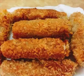 Hình ảnh Nem chua rán Trần Công Châu - 5 cái
