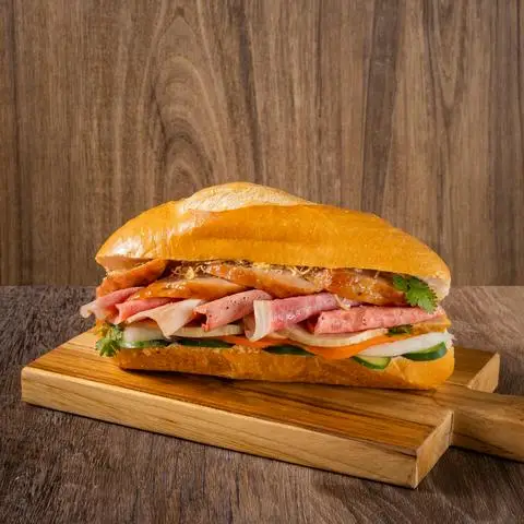 Hình ảnh Combo Bánh mì sài gòn đặc biệt + Sữa đậu nành