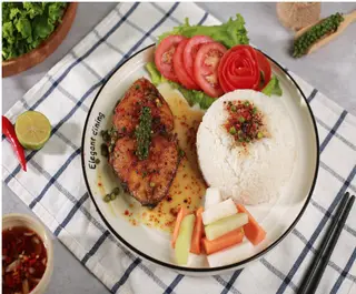 Hình ảnh Cá thu sốt tiêu xanh