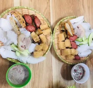 Hình ảnh Bún đậu đầy đủ