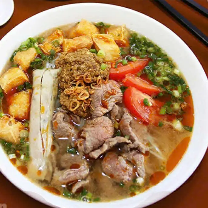 Hình ảnh Riêu cua bò giò tóp mỡ giòn