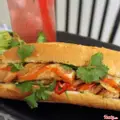 Hình ảnh Bánh Mì Trứng Xúc Xích
