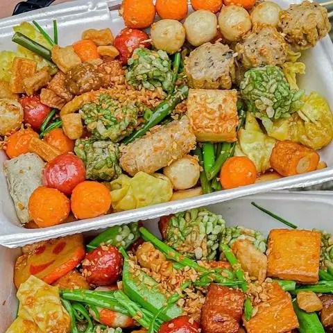Hình ảnh Tiệm Nhà Mình - Đồ Ăn Vặt - Thống Nhất