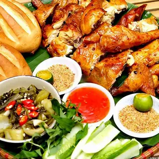 Hình ảnh Gà nướng sốt tiêu xanh (nửa con)
