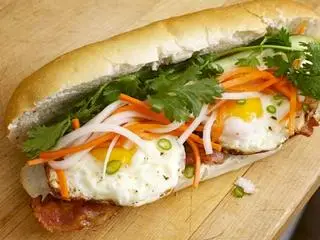 Hình ảnh Bánh mì ốp la