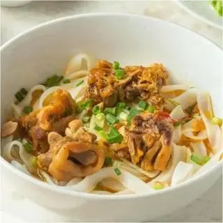 Hình ảnh Chén gà ta không mì
