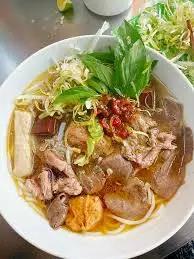 Hình ảnh Bún bò tái