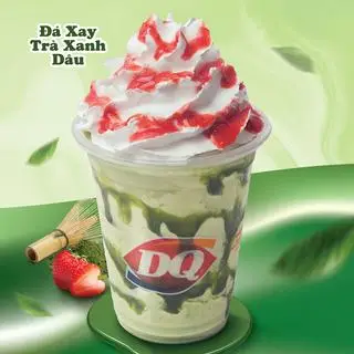 Hình ảnh Đá Xay Trà Xanh Dâu - Strawberry Matcha Frappe
