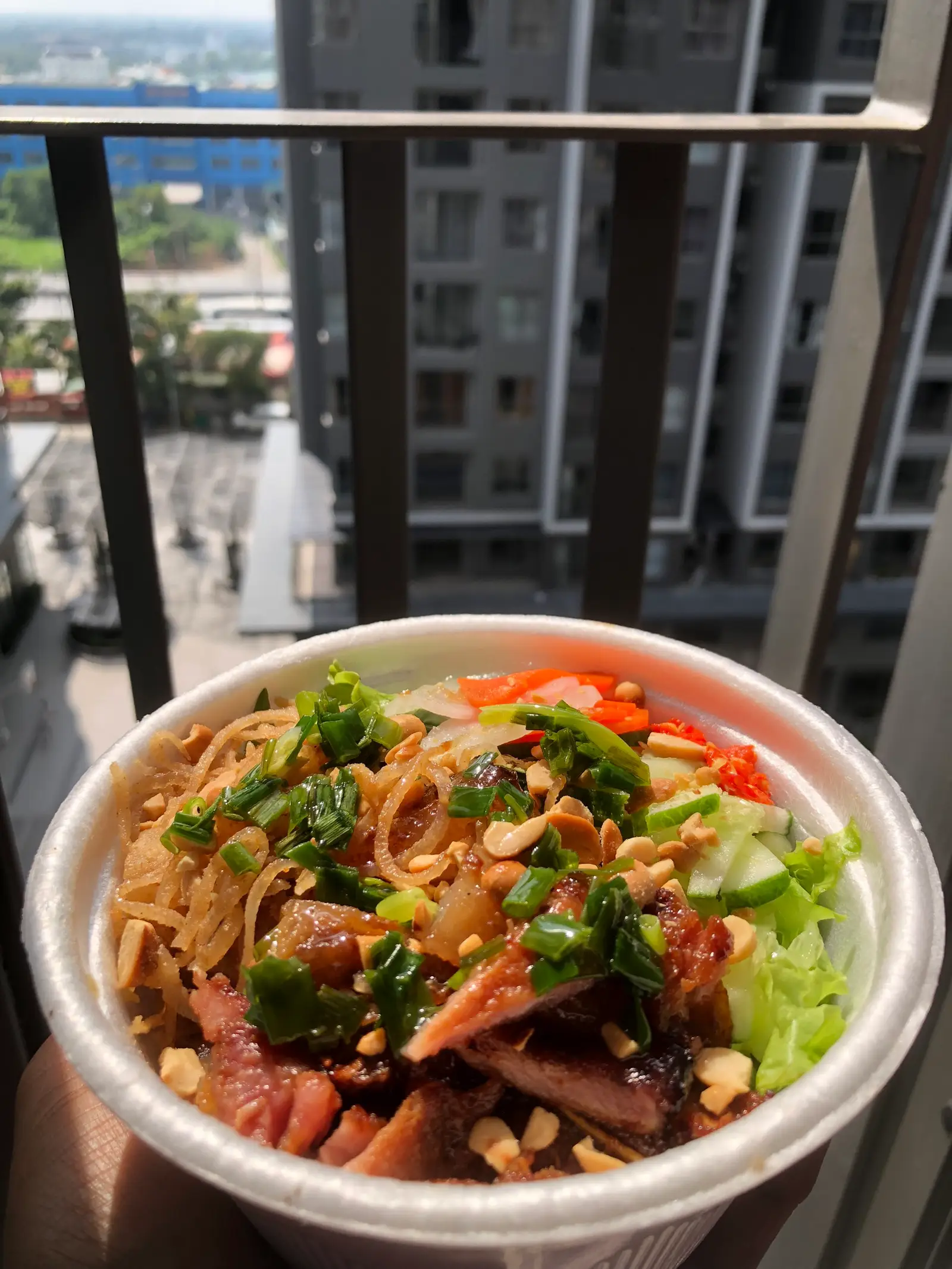 Hình ảnh Bún bì thịt