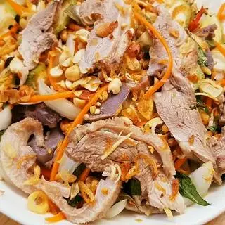Hình ảnh Gỏi vịt nửa con