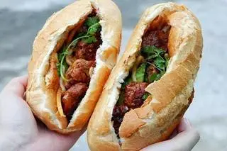 Hình ảnh Bánh mì thịt nướng
