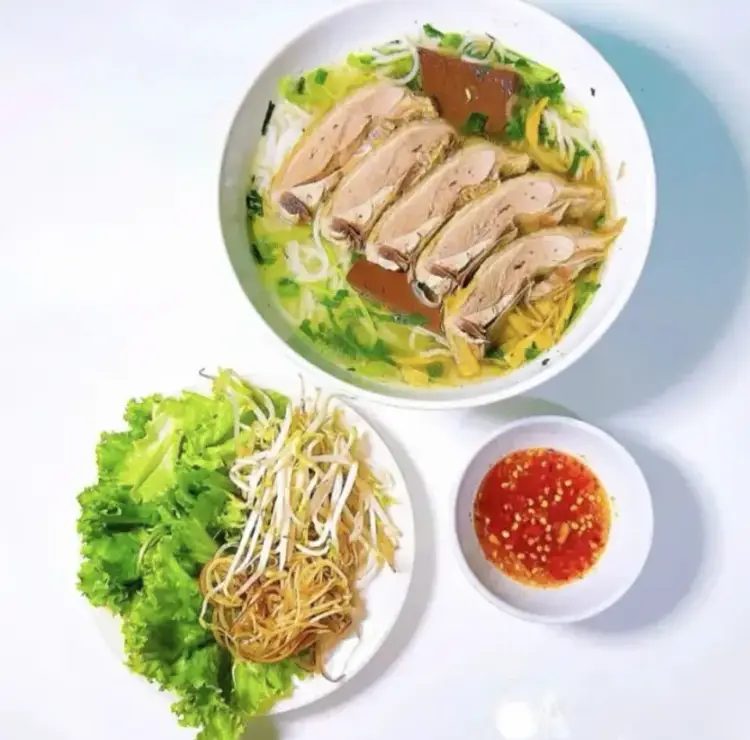 Hình ảnh Bún măng vịt