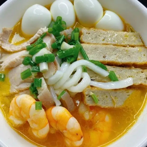 Hình ảnh 3 Chị Em - Bánh Canh, Nui & Hủ Tiếu - Thích Quảng Đức