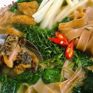 Hình ảnh Bánh đa đỏ cá rô