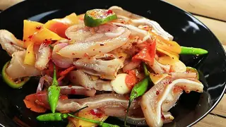 Hình ảnh Tai heo sốt Thái