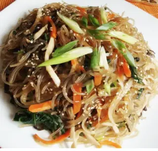 Hình ảnh Miến trộn Hàn Quốc thập cẩm