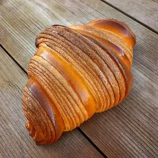Hình ảnh Croissant caramel