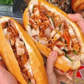 Hình ảnh Bánh mì heo quay