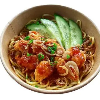 Hình ảnh Mì trộn bò - trứng - gà viên