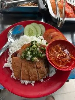 Hình ảnh Cơm tấm sườn cốt lết