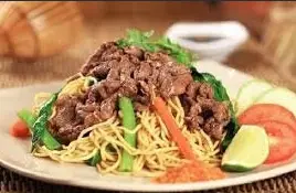 Hình ảnh Mì xào bò