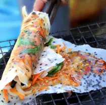 Hình ảnh Bánh tráng nướng nem chua