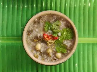 Hình ảnh Cháo đậu xanh hạt sen